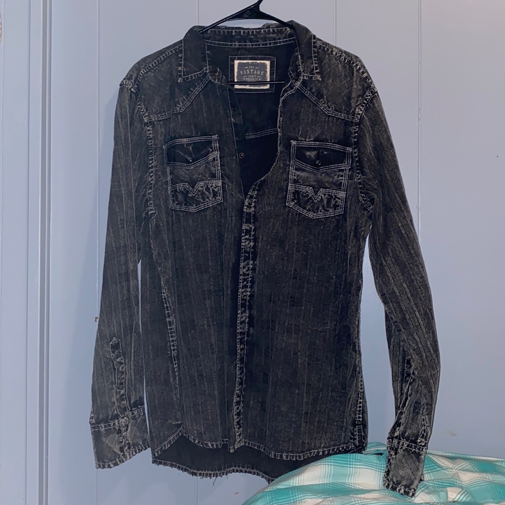 Dark grey, pearl snap button down
